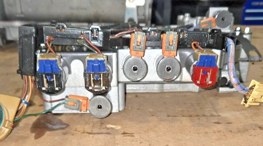 2006-2009 Allison 1000/2000 6-Speed Valve Body (2-Tube, 7-Solenoid) image 2