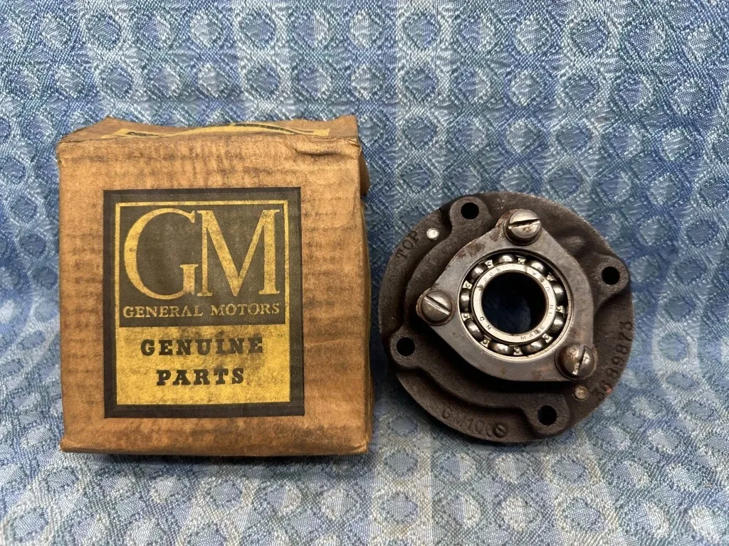 1953-1954 Chevrolet Powerglide Rear Oil Pump Assy #3702053