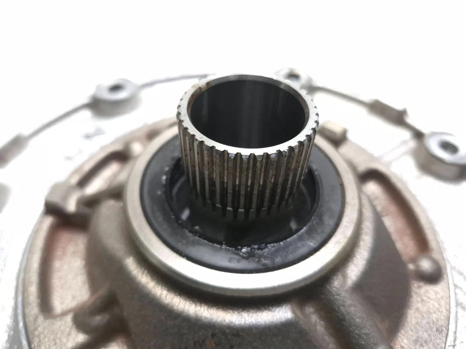 2020 Infiniti Q50 Automatic Transmission Oil Pump RE7R01A image 3