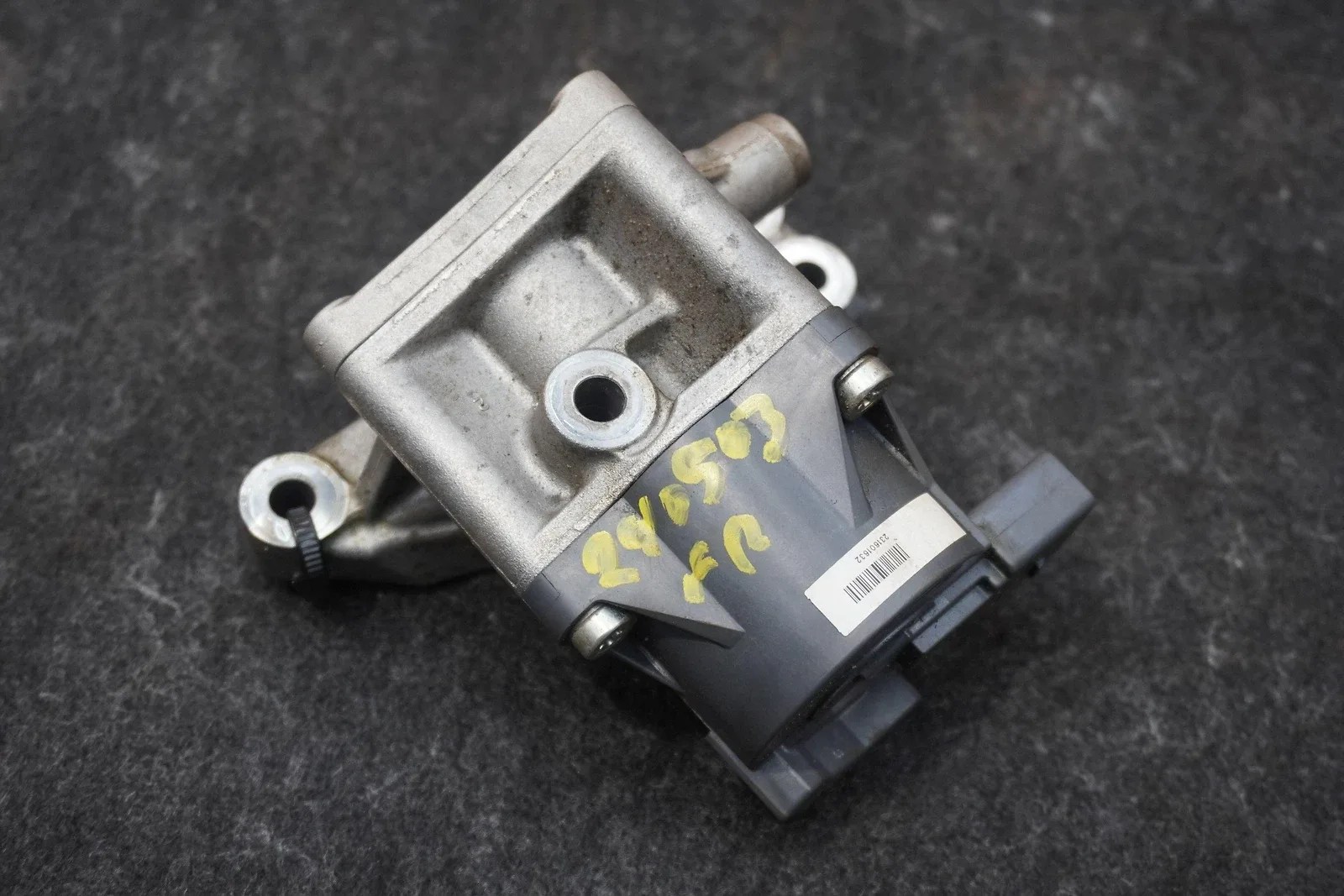2024 Alfa Romeo Tonale Automatic Transmission Electric Coolant Oil Pump 68508603AA image 4