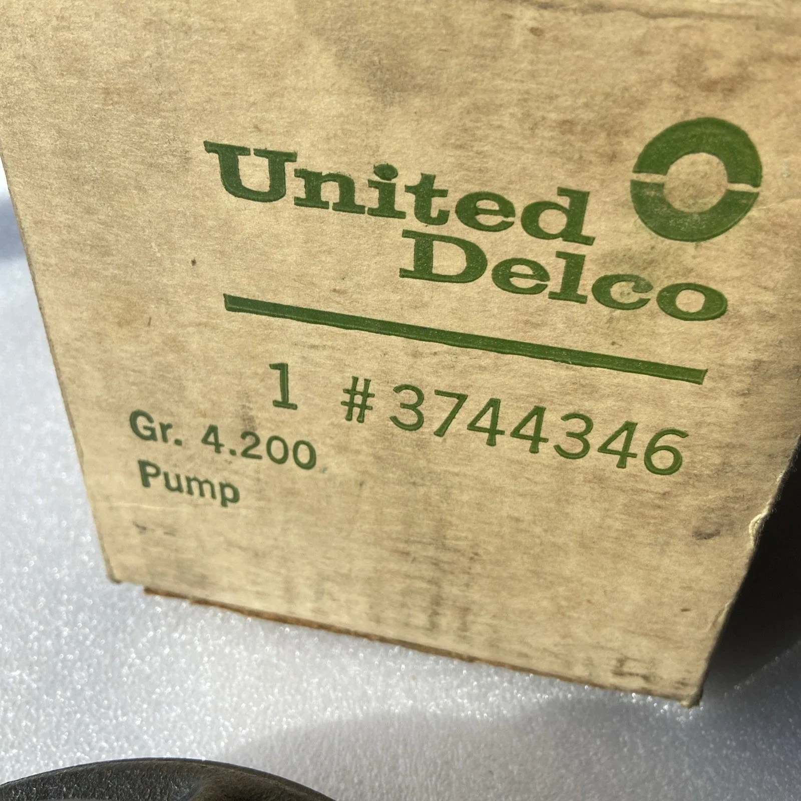 1958-1962 Corvette Transmission Front Oil Pump Assy GM 3744346 image 2