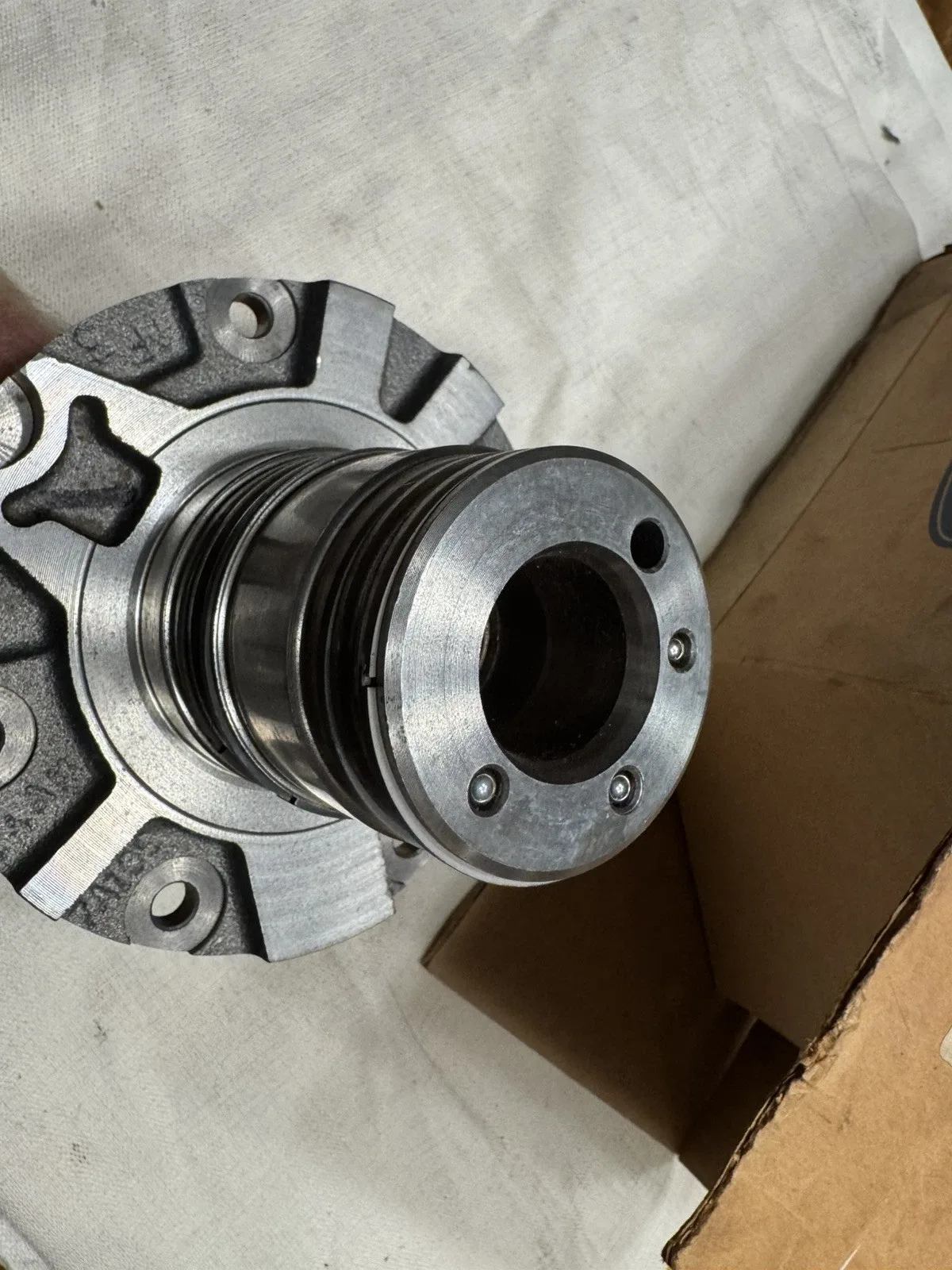 1994-2004 Ford AODE / 4R70E / 4R70W Pump Support F4AZ-7A108-A image 2