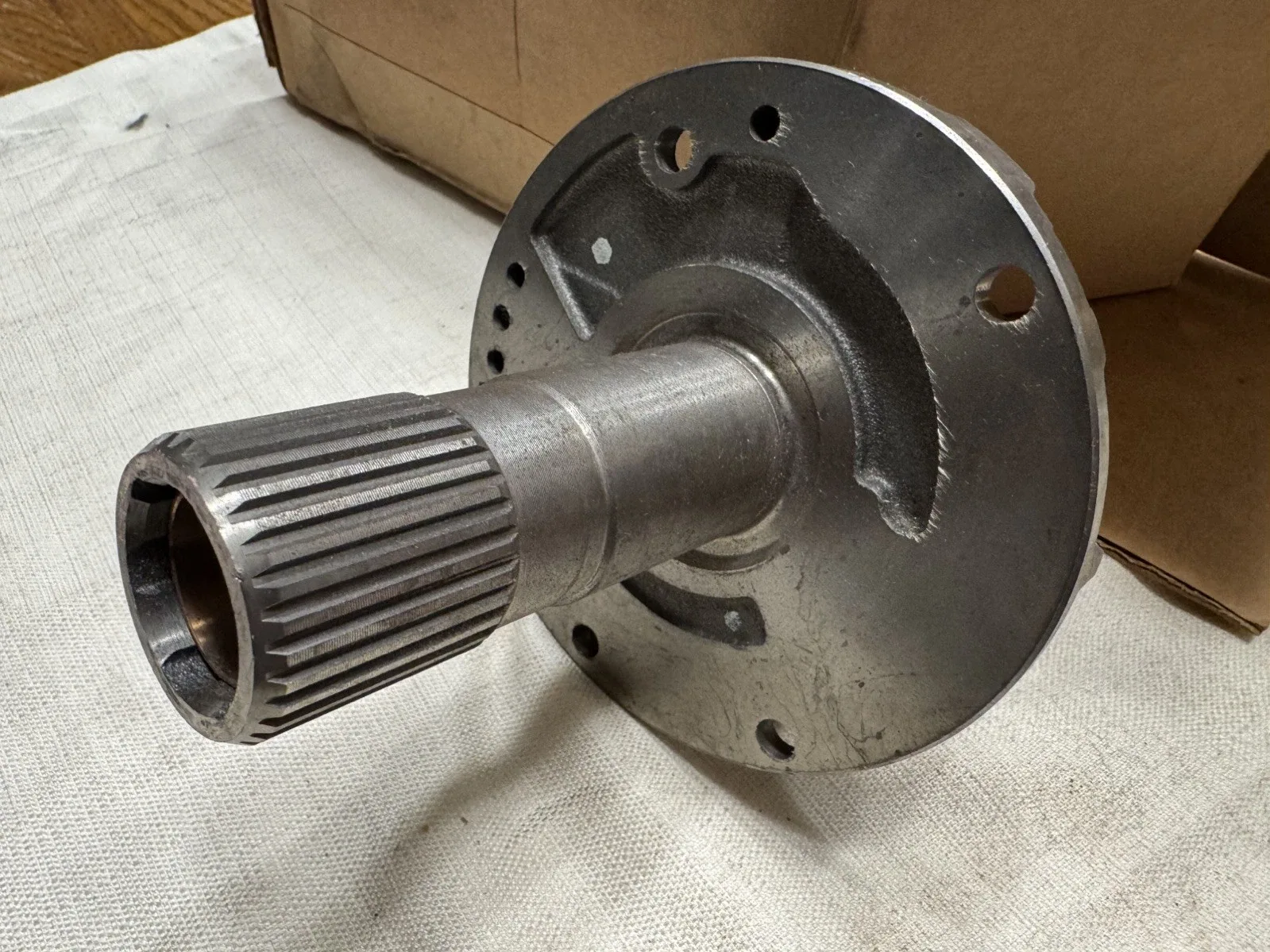 1994-2004 Ford AODE / 4R70E / 4R70W Pump Support F4AZ-7A108-A image 3