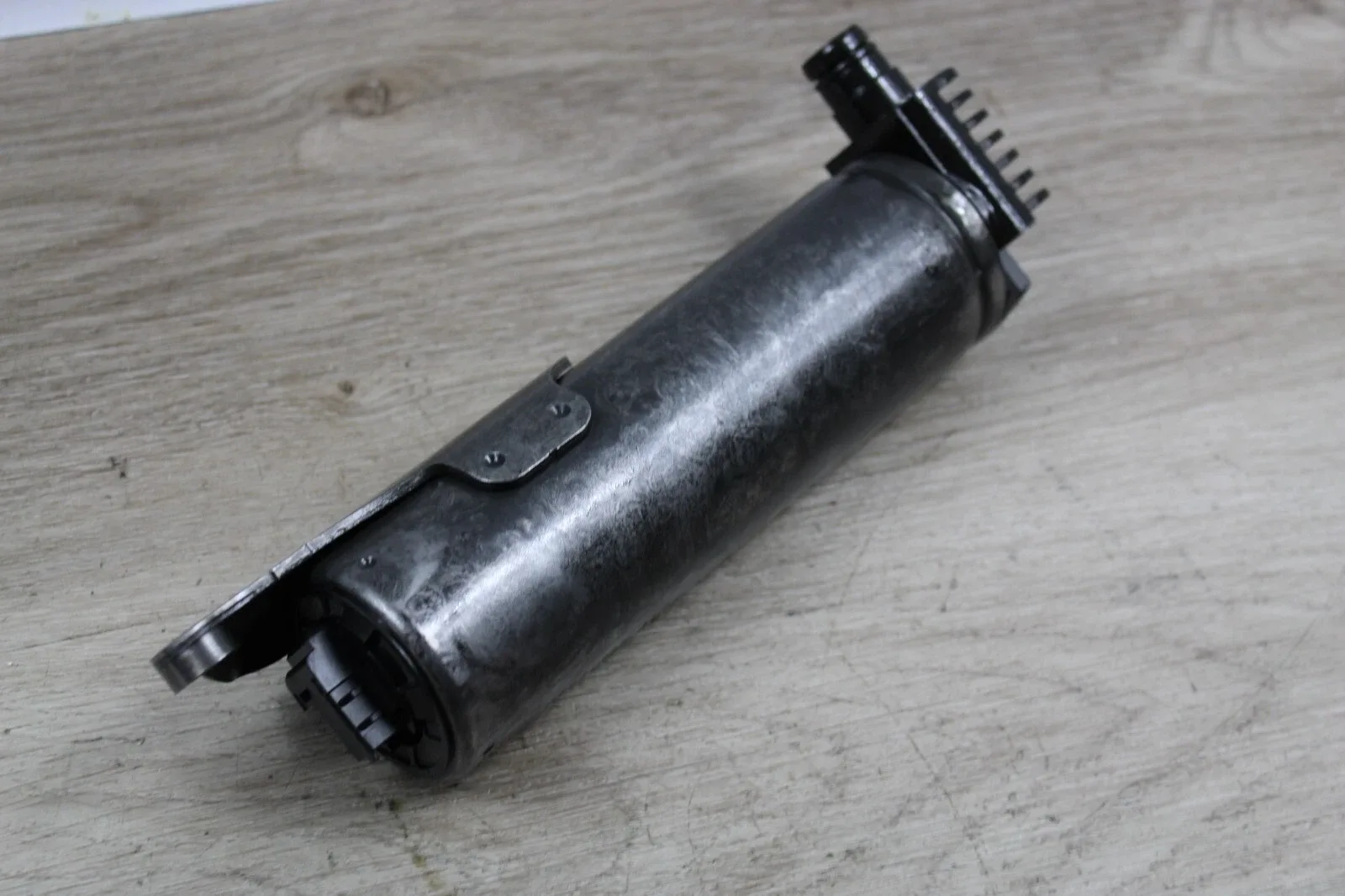 11-15 BMW 750LI 750I F04 ACTIVE HYBRID 7 TRANSMISSION OIL PUMP SOLENOID image 4