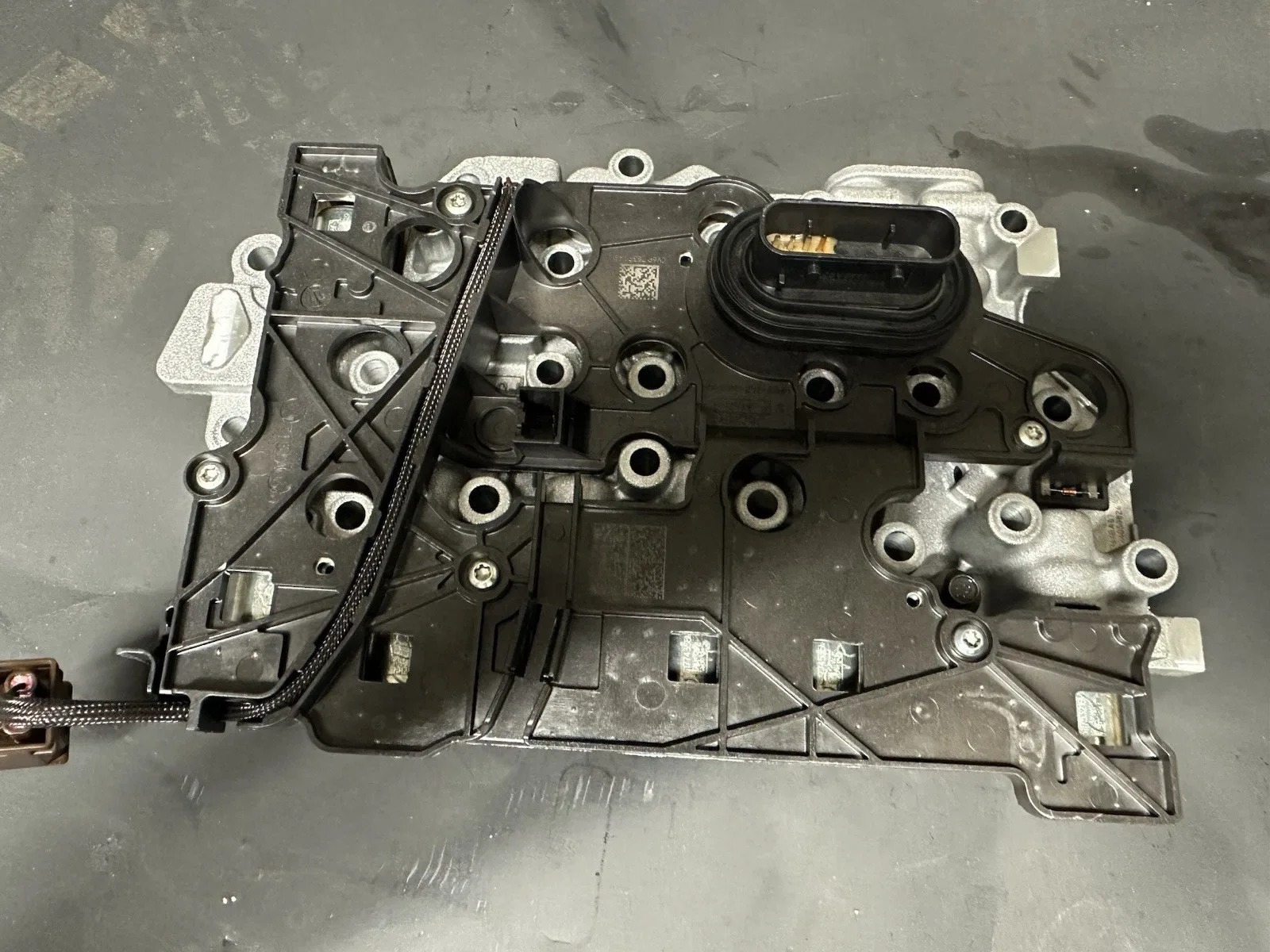 Ford 6F35 6-Speed Valve Body w/Solenoid RFCV6P-7A101 (2nd Gen)