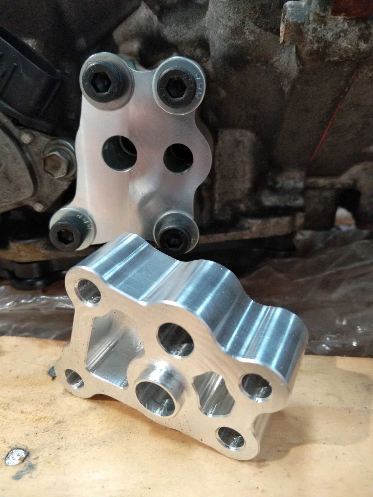 Lexus GS450H Transmission Oil Pump Adapter image 2
