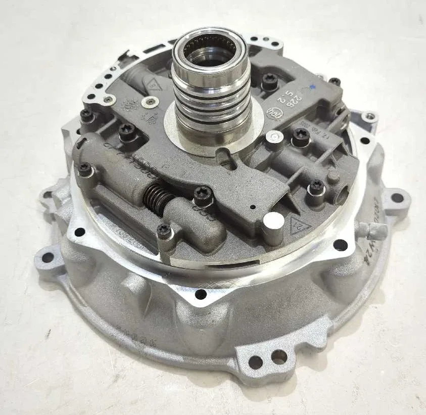 2004-2006 Cadillac XLR Transmission Oil Pump 96042829 image 3