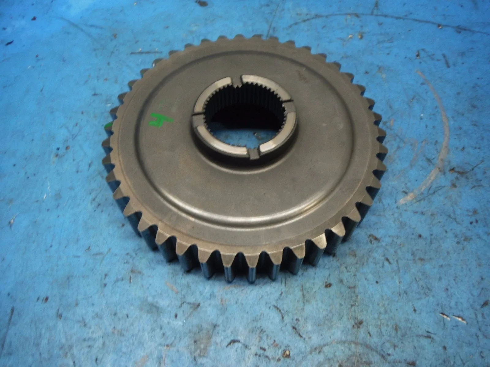 GM 6T40/6T40E/6T45 42T Driven Sprocket with Bearing — MPN 6T40