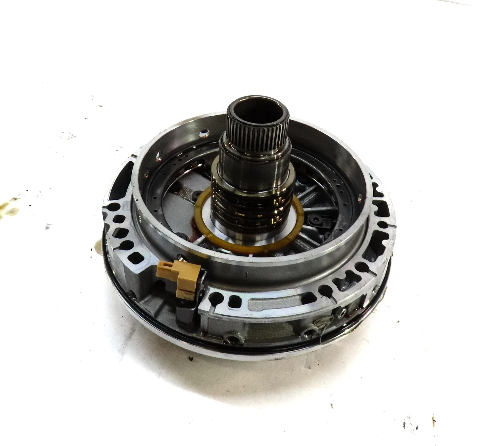 2011-2018 Porsche Cayenne (958) 3.6L Automatic Transmission Oil Pump - MPN 107030208 image 2