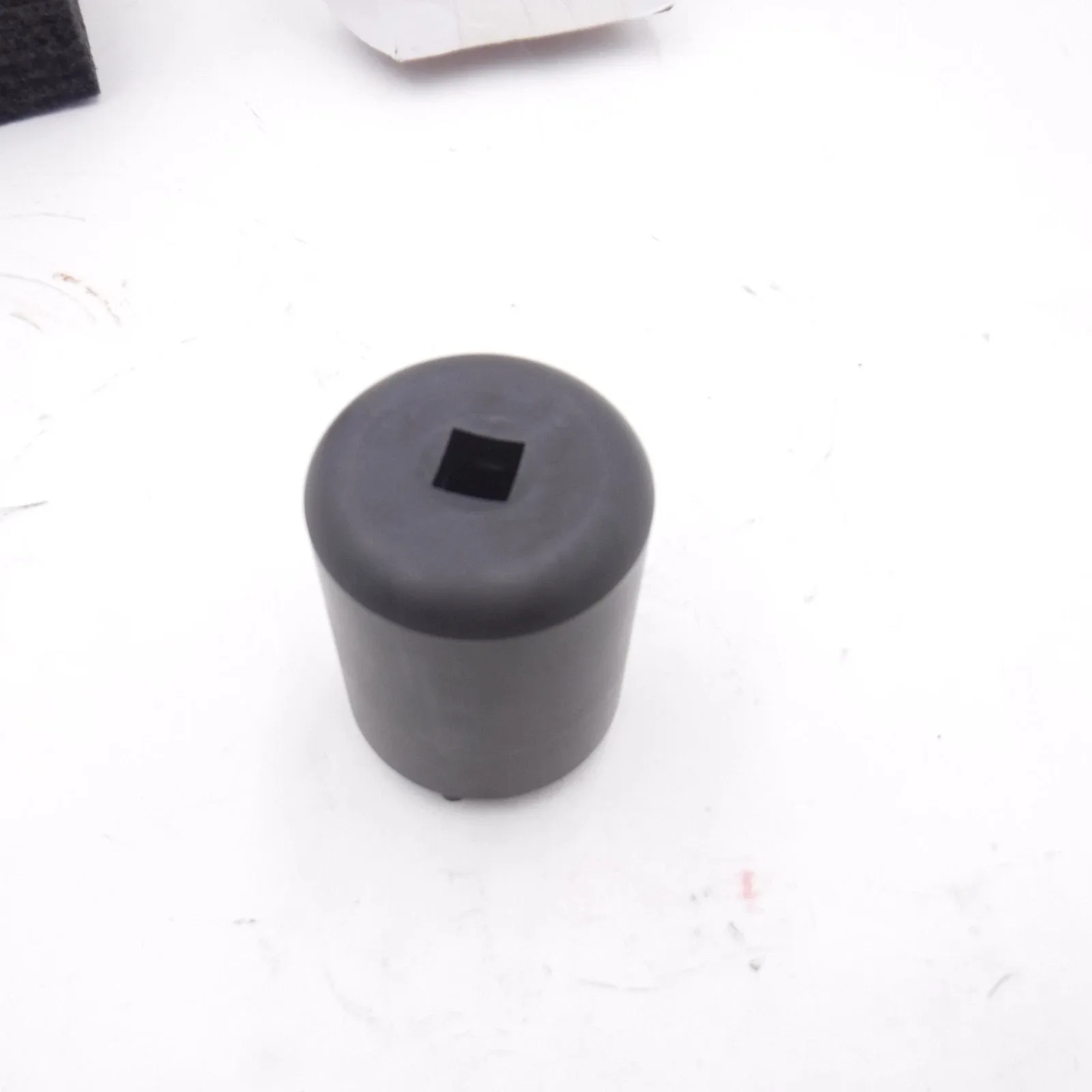 1999-2003 Gr Vitara Front Wheel Hub 4-Pin Lock Nut Removal Tool image 2