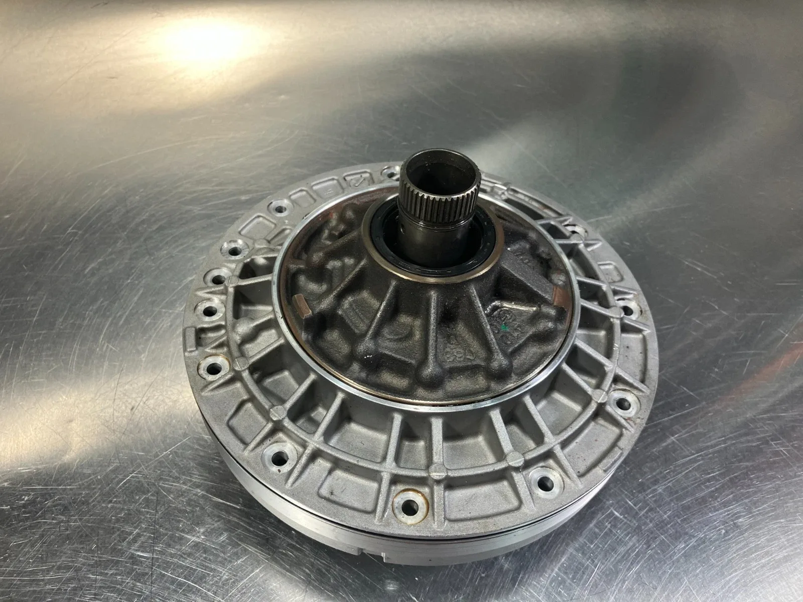 2010-2013 Range Rover Sport / Jaguar XF XJ XK 5.0L Automatic Transmission Oil Pump C2D10567 image 3