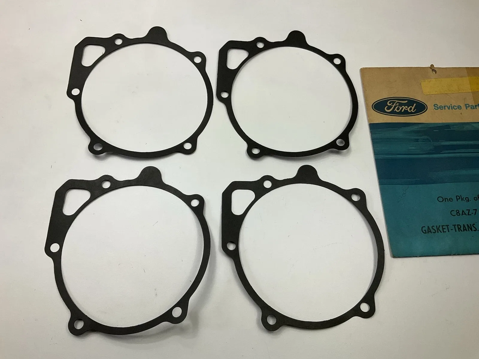 Ford Cruise-O-Matic Transmission Oil Pump Case Gasket C8AZ-7A222-A-4 (4)