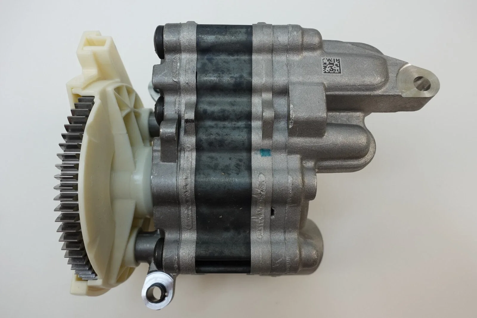 Ford Transmission Oil Pump JL3Z-7A103-B (OEM)