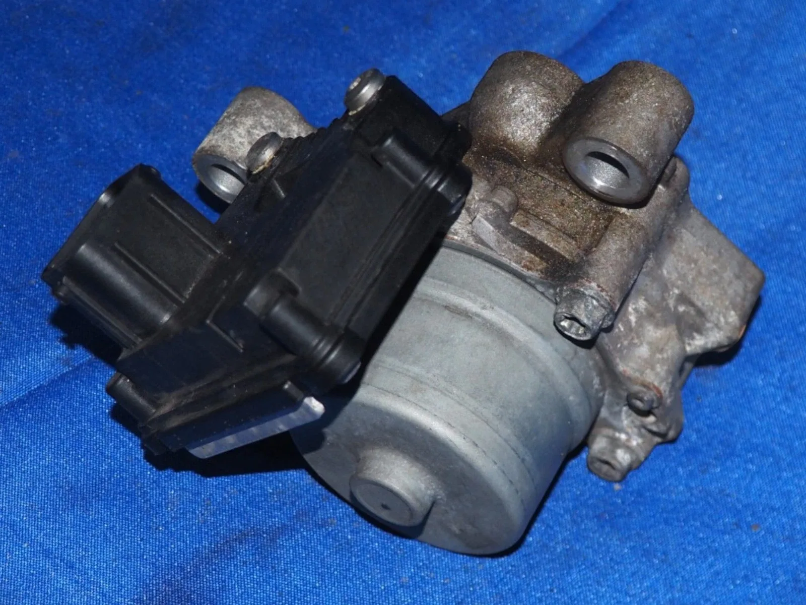 2020-2024 Kia Telluride / Hyundai Palisade Auxiliary Transmission Oil Pump 461104G500