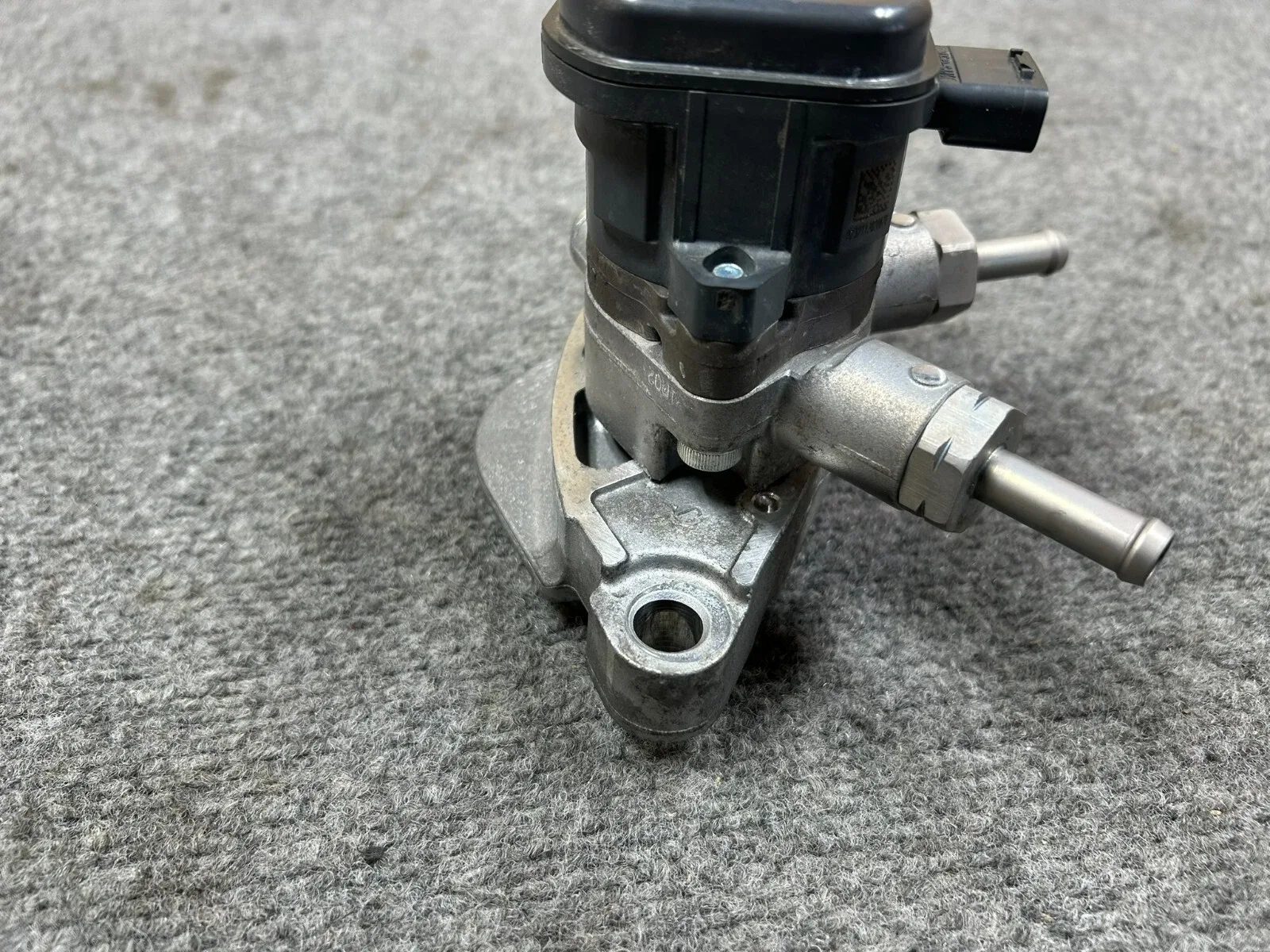 2021-2024 Toyota Sienna XLE FWD 2.5L Automatic Transmission Oil Pump MPN 0810G861 image 3