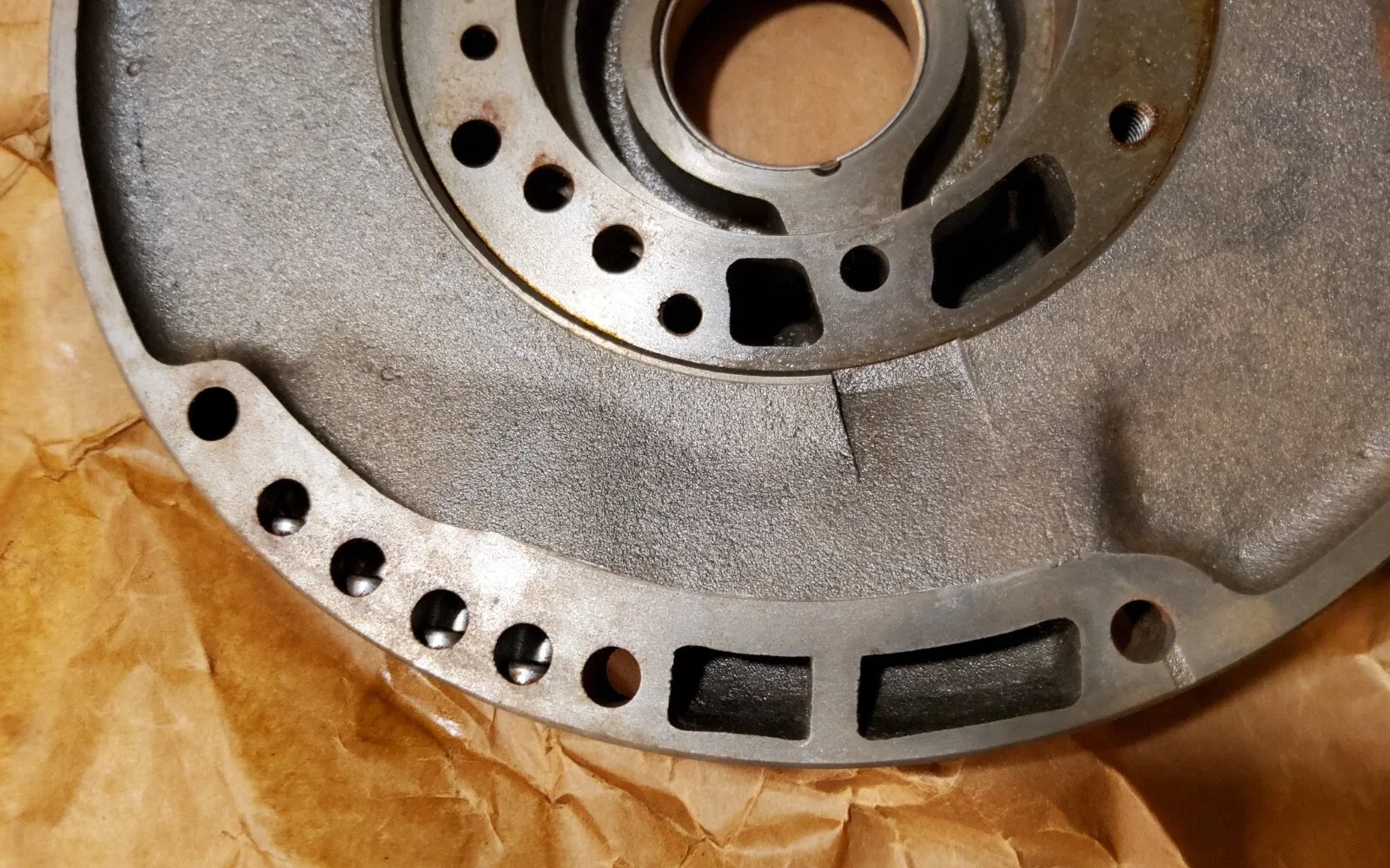 International Harvester Scout II / Terra / Traveler Transmission Oil Pump Body 458086C2 image 4