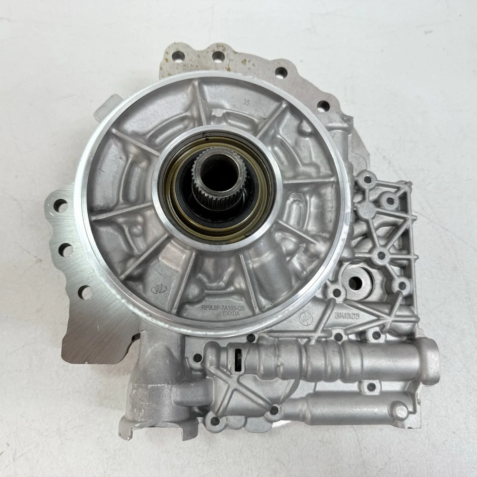 2016-2019 Lincoln MKC Transmission Oil Pump RF9L8P-7A105-CB