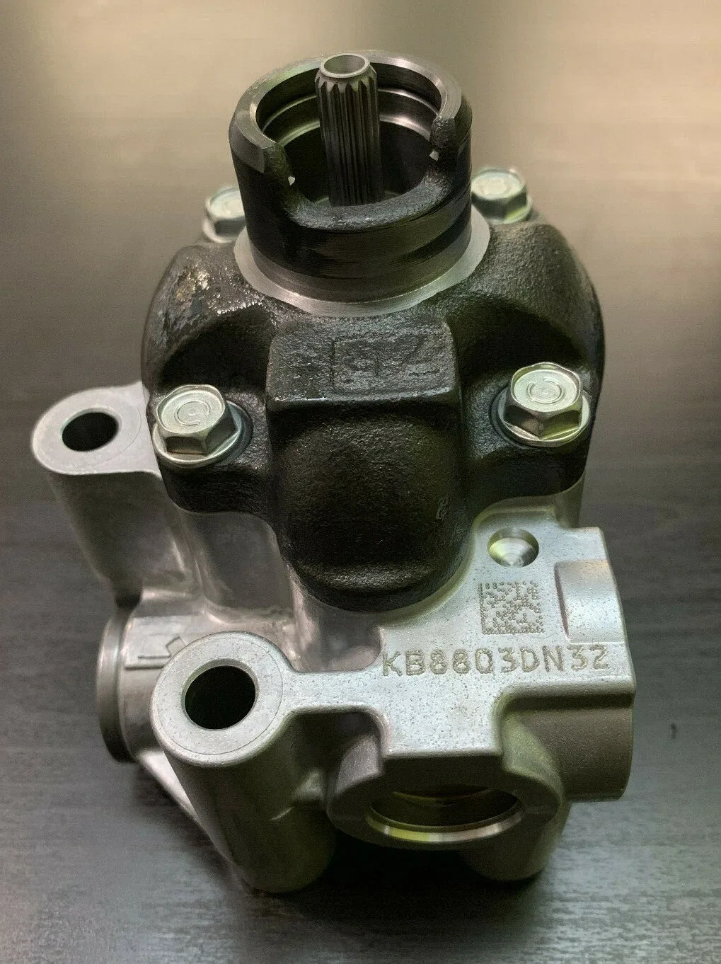 Nissan Altima / Pathfinder CVT Oil Pump 31340-3WX0A (RE0F10E / JF017E) image 3