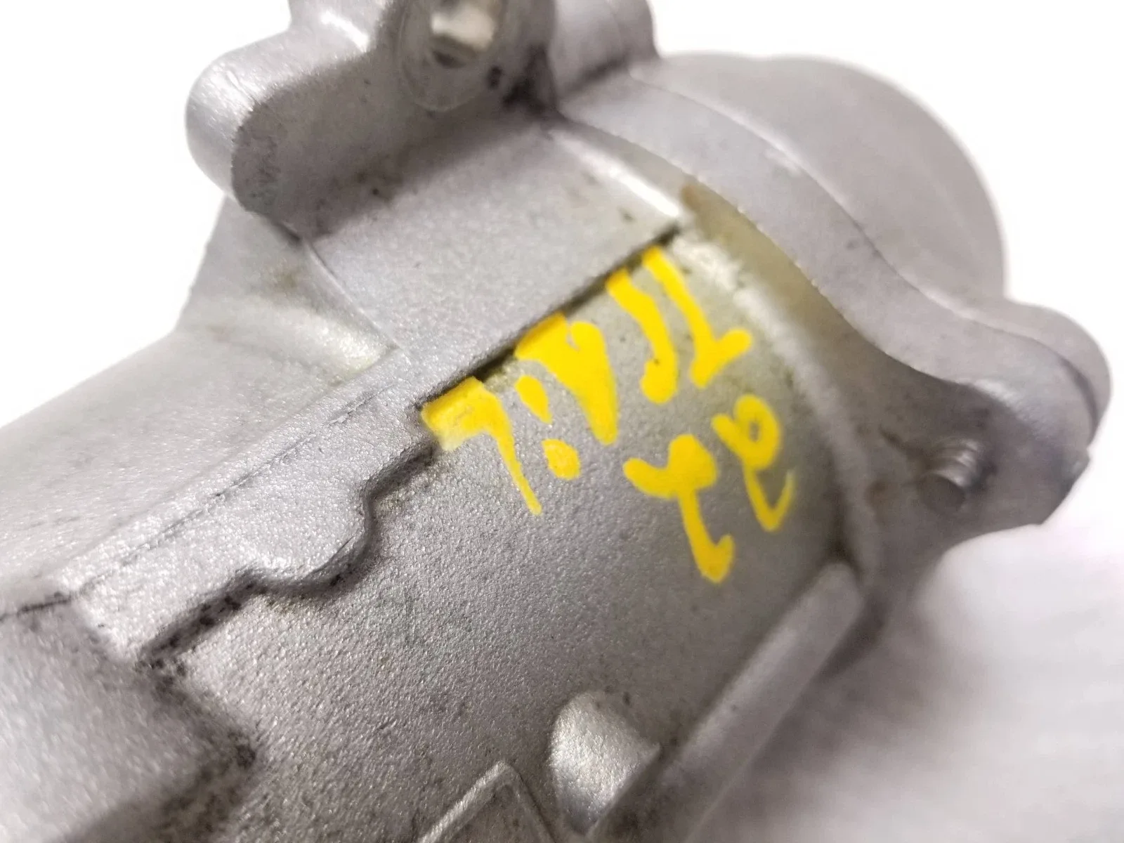 2022 Chevrolet Trailblazer 9-Speed Automatic Oil Pump Motor (MPN 9T45) image 4
