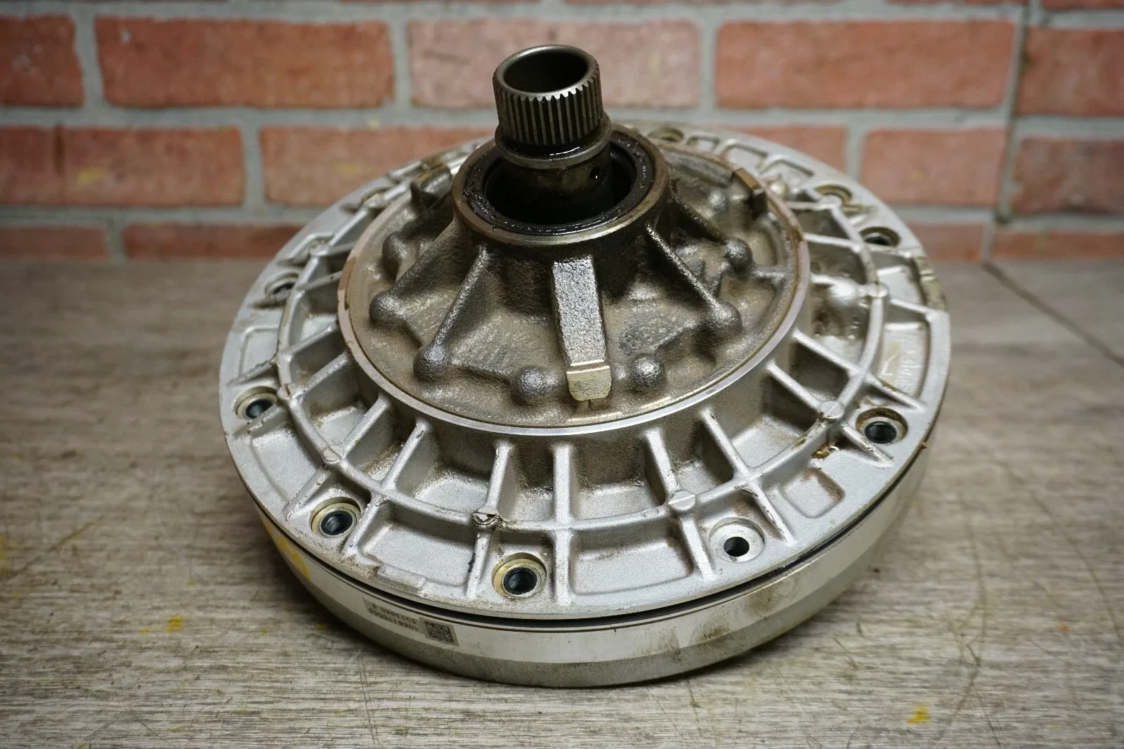 2009 Jaguar XF (X250) Supercharged 4.2L V8 Automatic Transmission Oil Pump MPN 1068110060 image 2