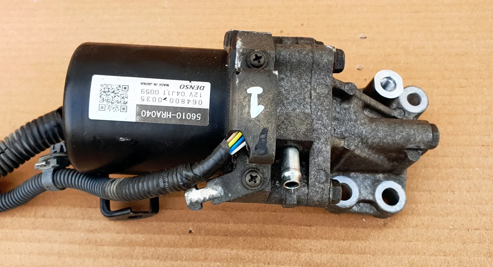 2007-2008 Lexus LS600h Automatic Transmission Oil Pump 56010-HRA040 image 4