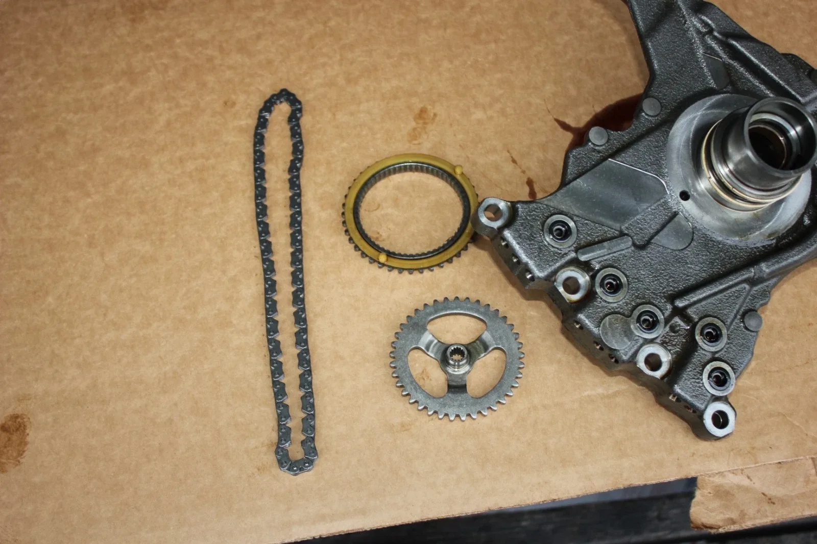 Toyota / Lexus Oil Pump Hub C3 Clutch (30910-39005) Hybrid PC60 image 3