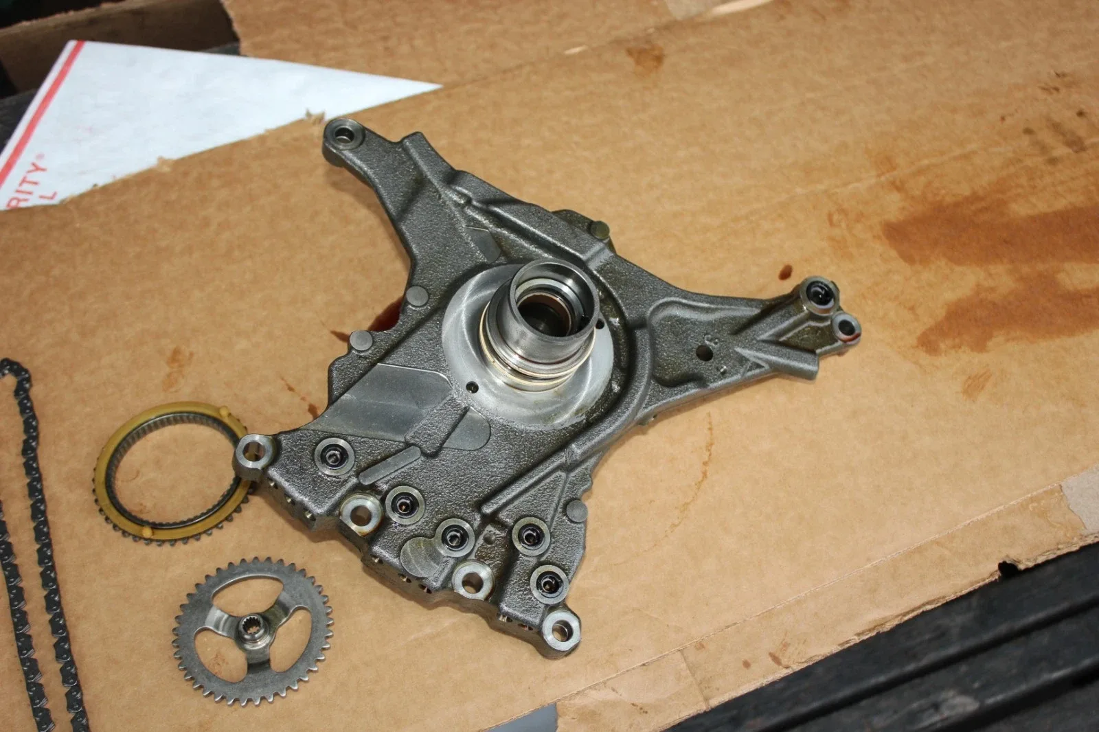 Toyota / Lexus Oil Pump Hub C3 Clutch (30910-39005) Hybrid PC60 image 4