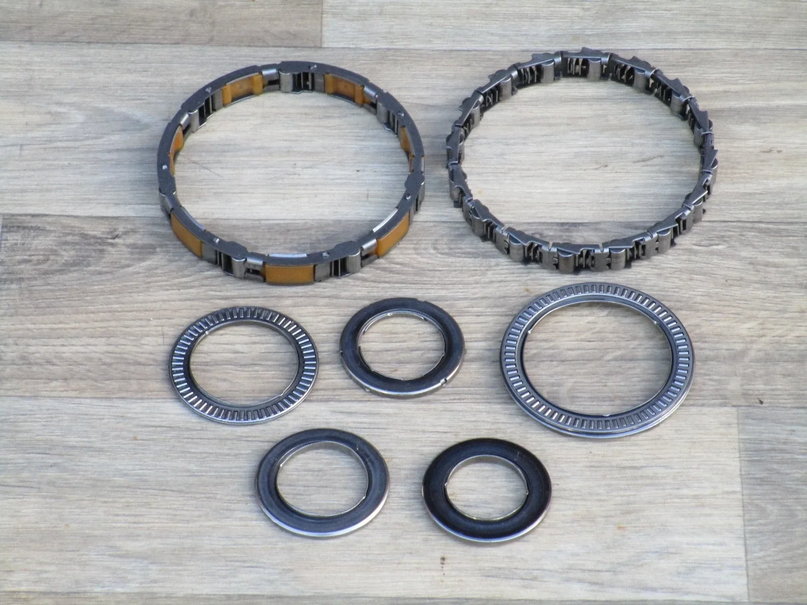 1987-1993 Ford Mustang 5.0 AOD Transmission Bearings Lot OEM image 2
