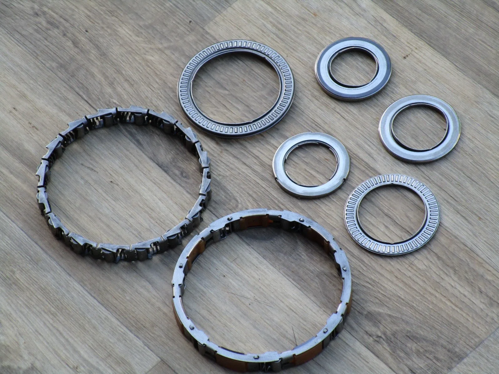 1987-1993 Ford Mustang 5.0 AOD Transmission Bearings Lot OEM image 4