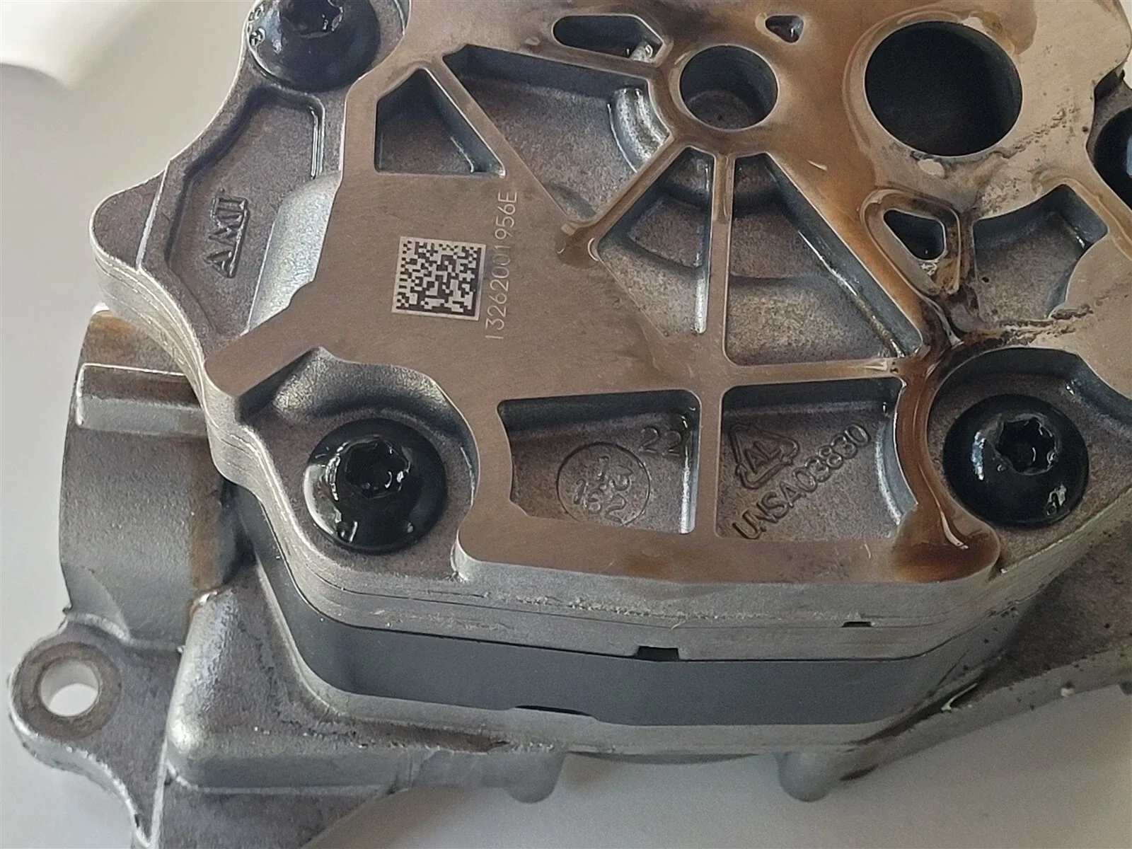 2013-2015 Lincoln MKX Automatic Transmission Oil Pump BA1T14334AD image 3