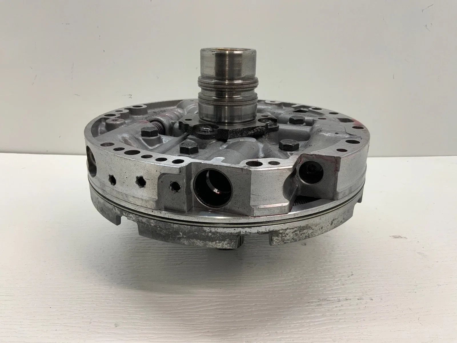 1997 Chevrolet 4L60E Oil Pump Assembly 24201073 image 4