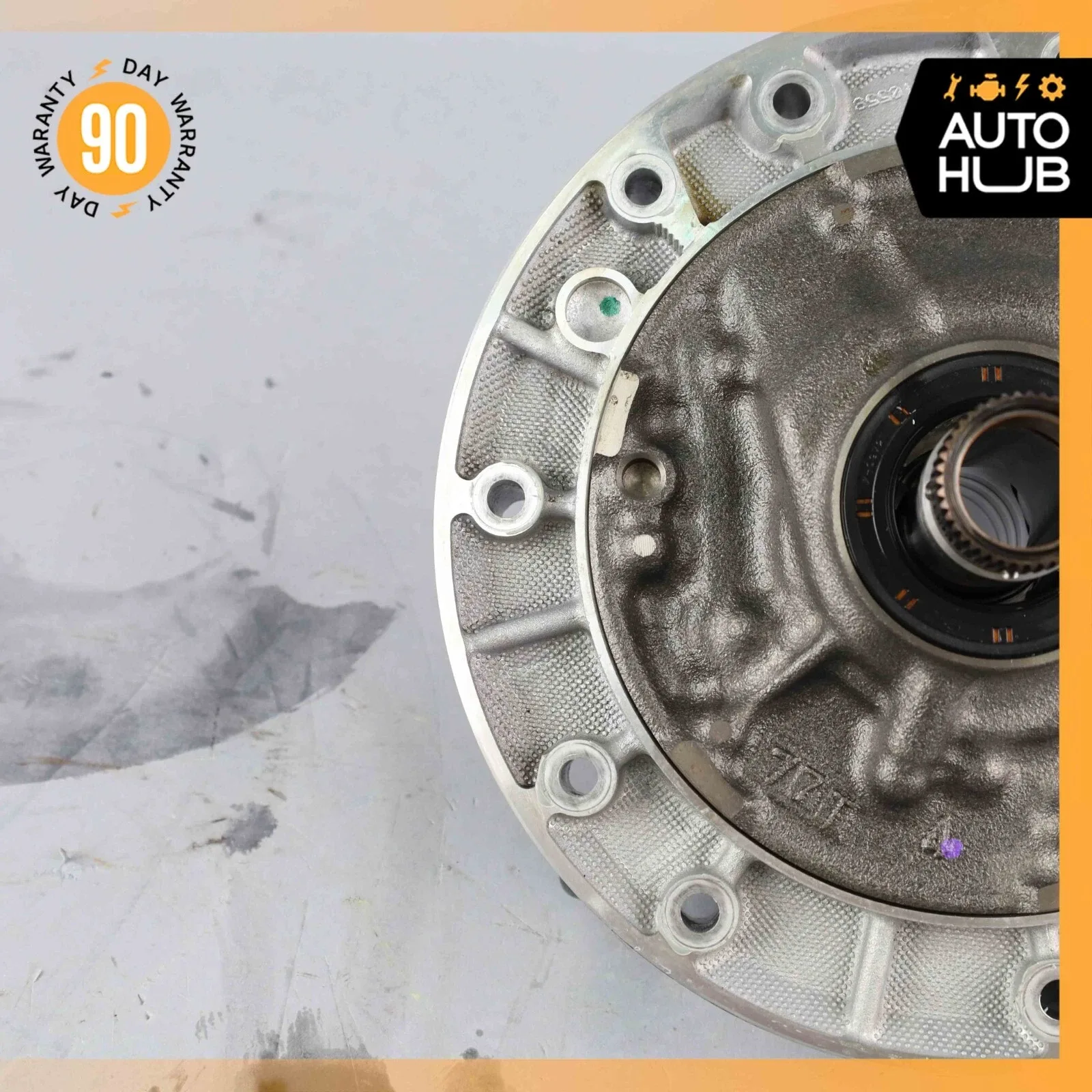 2015-2018 Porsche Cayenne 958 Transmission Oil Pump 95830001301 / 95830001302 image 3