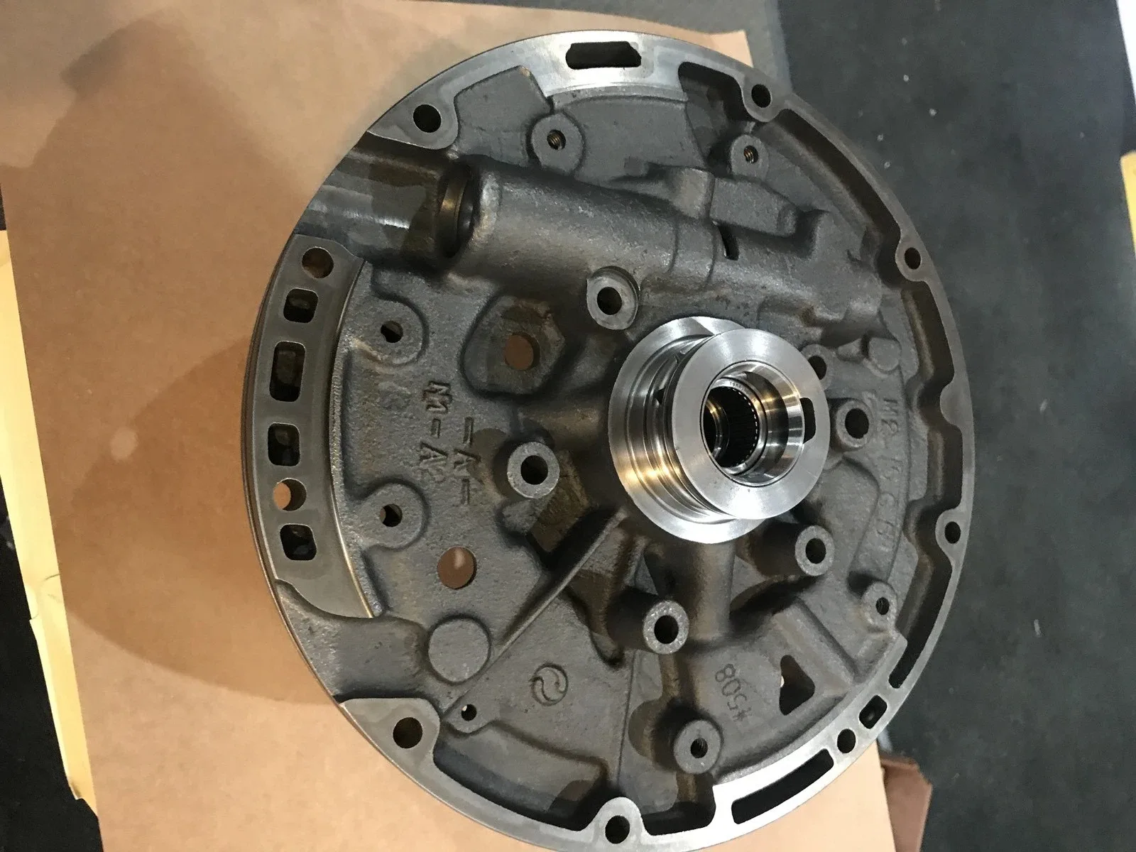 Allison 545 Remanufactured Oil Pump Support (6‑bolt) image 2