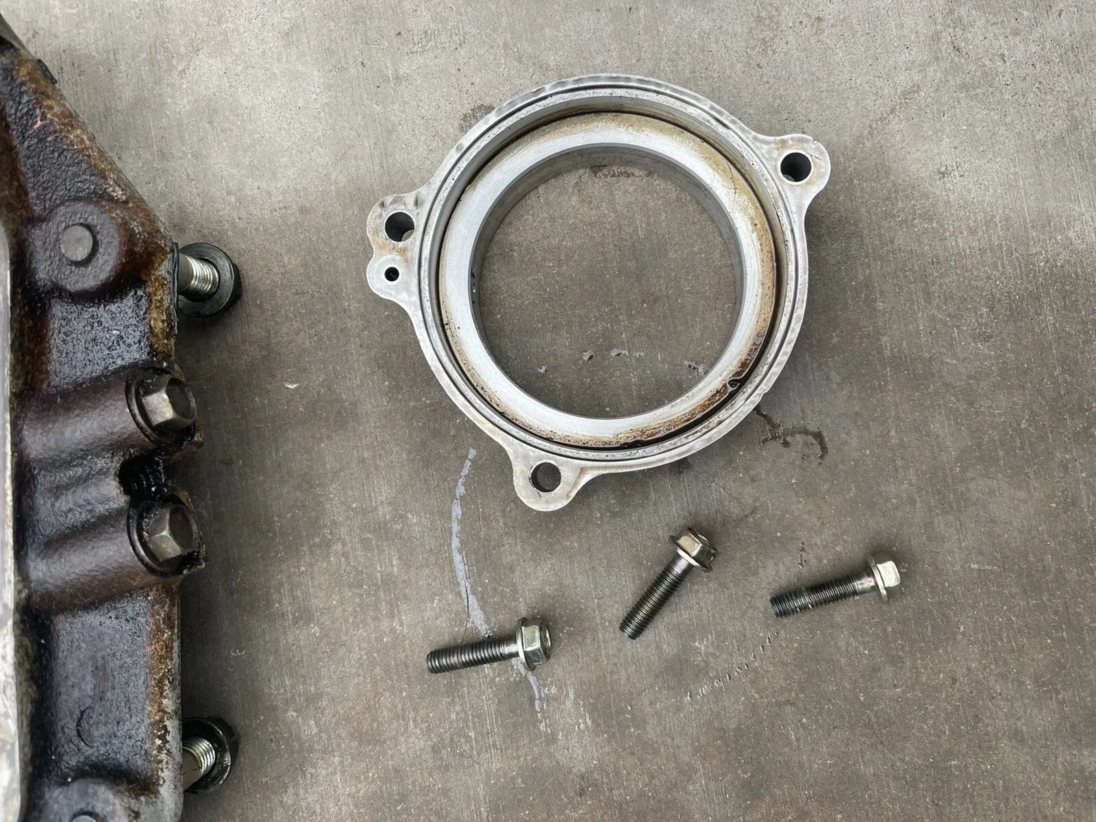 1998 Subaru Impreza Outback 2.2L 4EAT Transmission Oil Pump Housing with Drive Pinion Retainer image 4