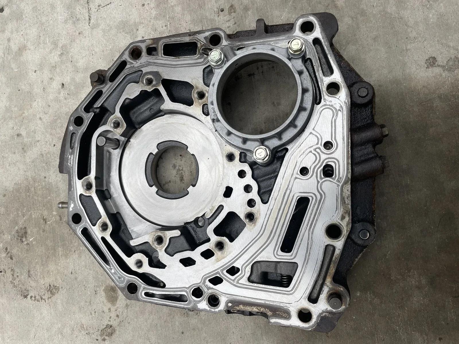 1998 Subaru Impreza Outback 2.2L 4EAT Transmission Oil Pump Housing with Drive Pinion Retainer
