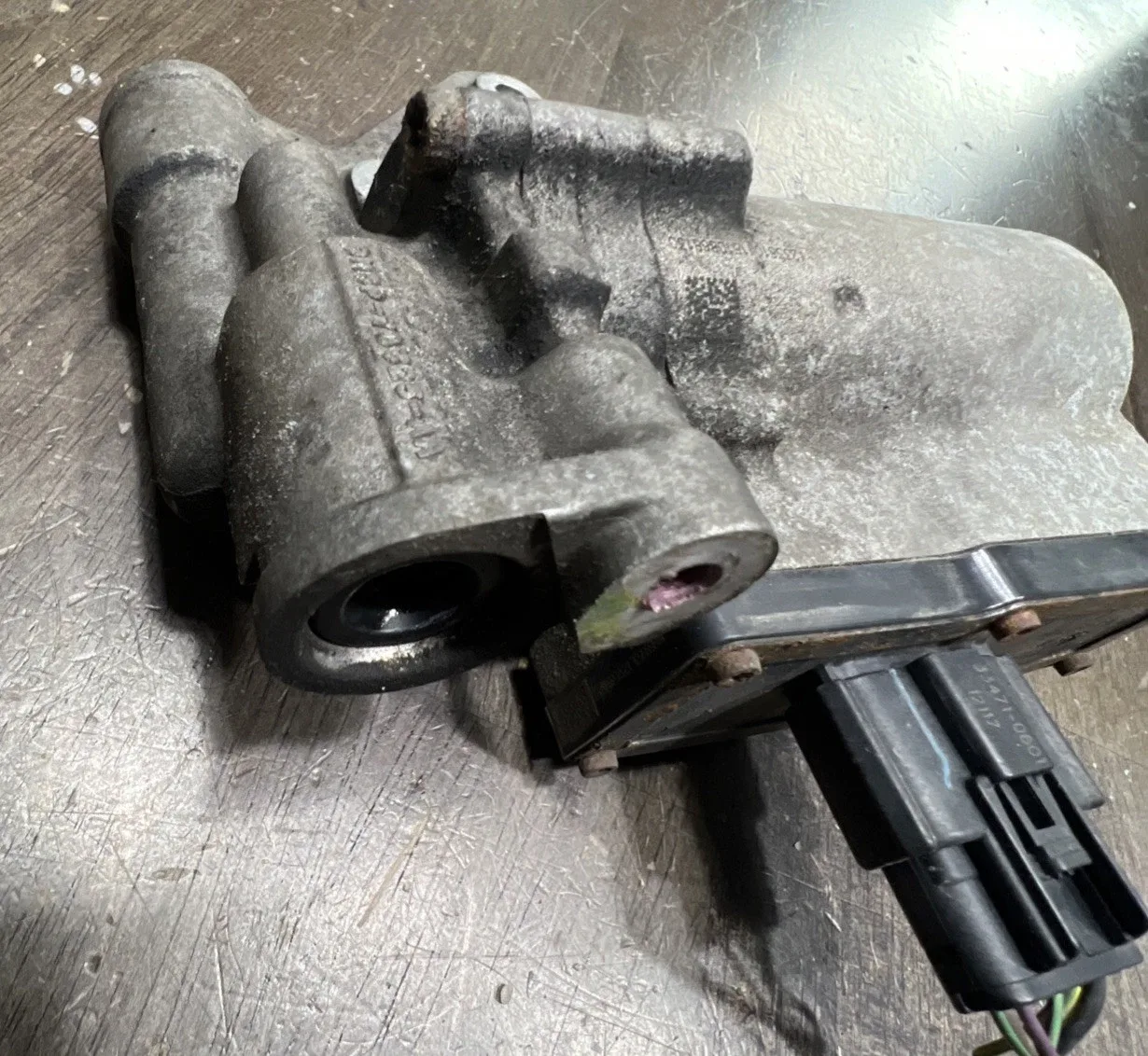 2013 Ford C-MAX Transmission Oil Pump DM5P7P086 image 2