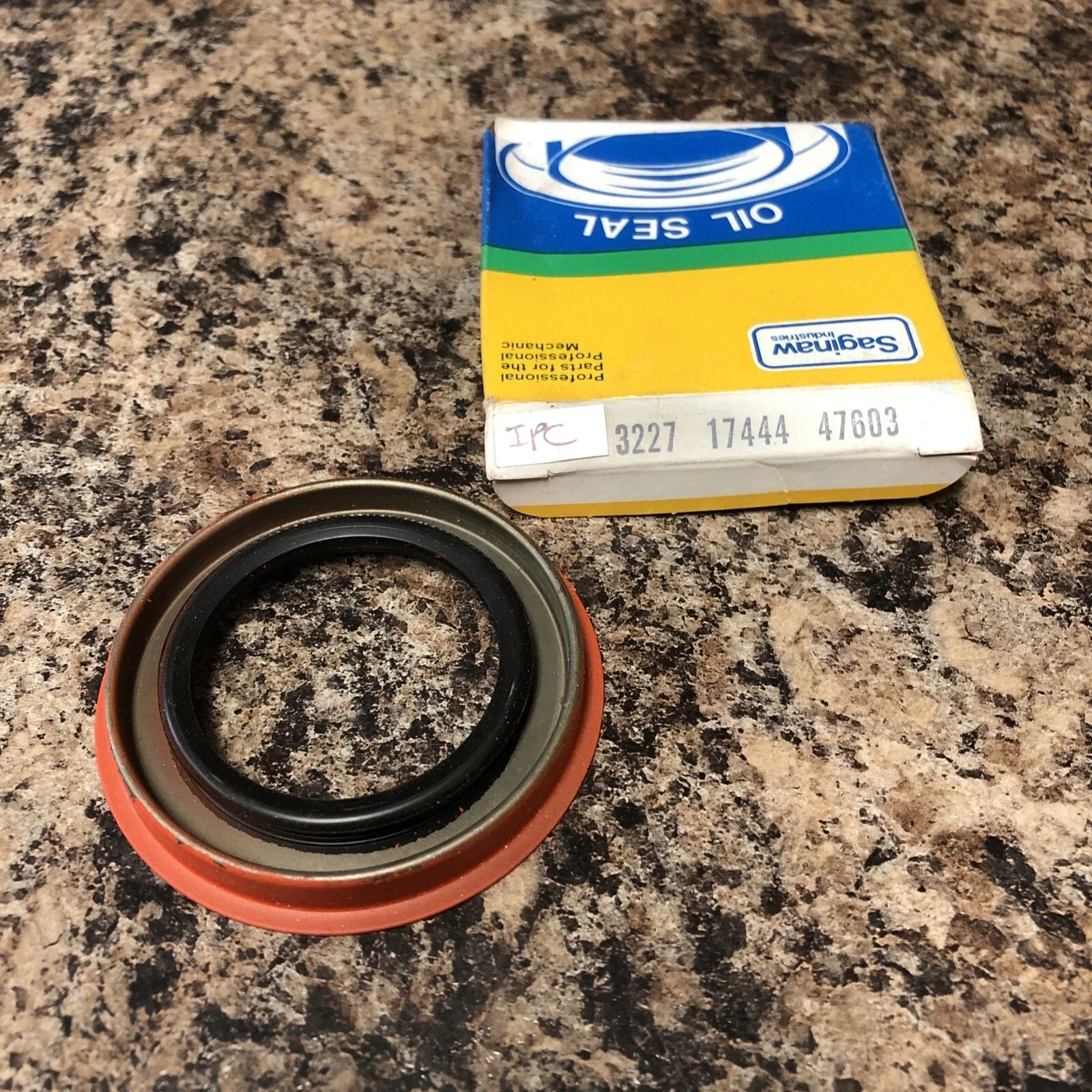SAGINAW 47603 Torque Converter / Oil Pump Seal image 2