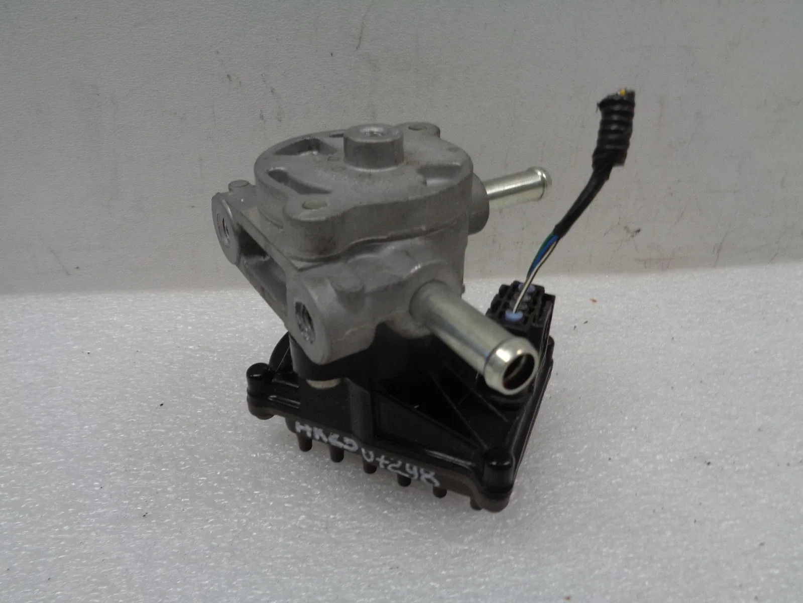 2016-2020 Toyota Mirai Transmission Oil Pump 3241476944 image 3