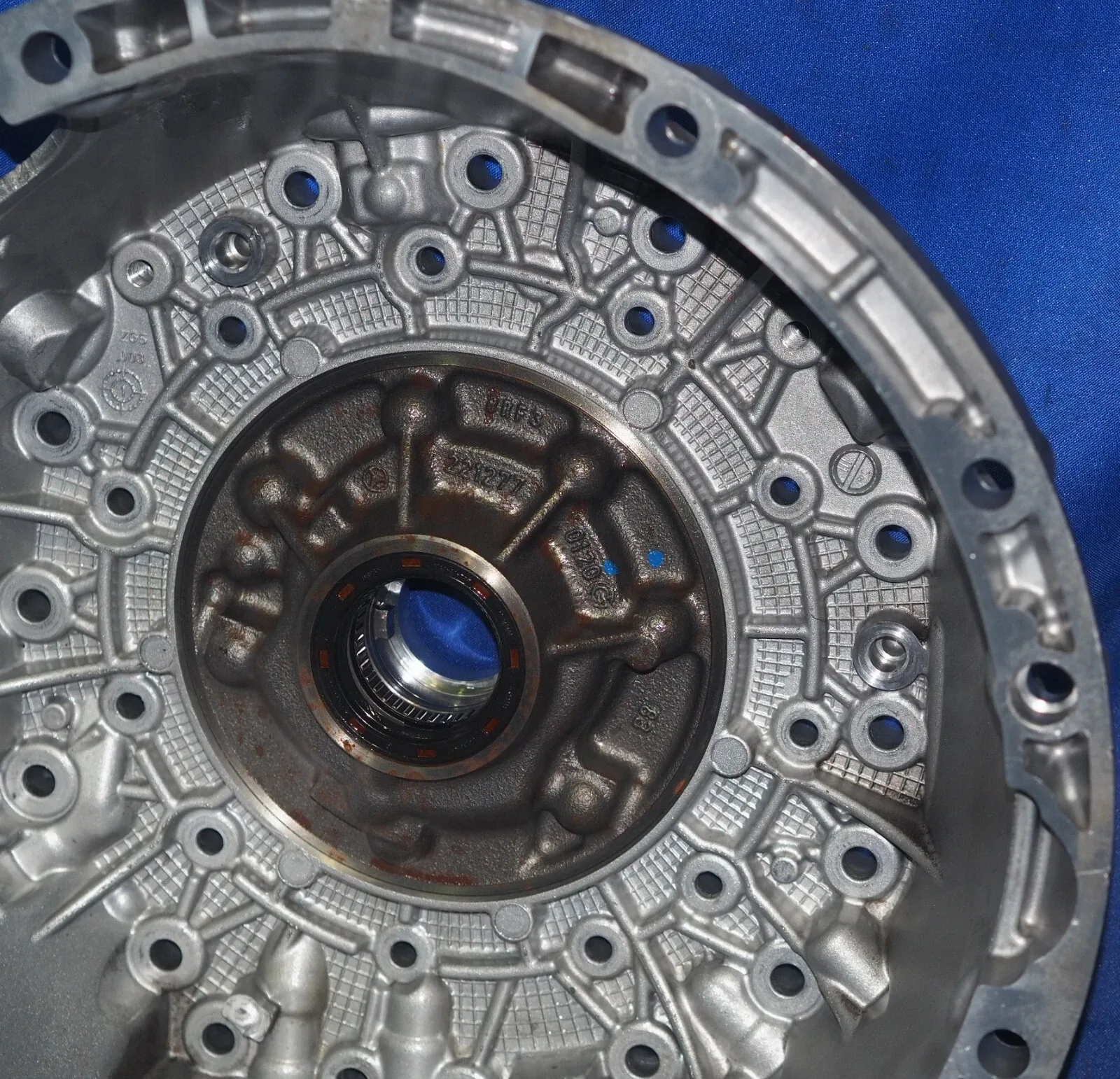 2012-2016 Mercedes W212 E63S AMG Bell Housing 722.9 — 2212711901 image 4