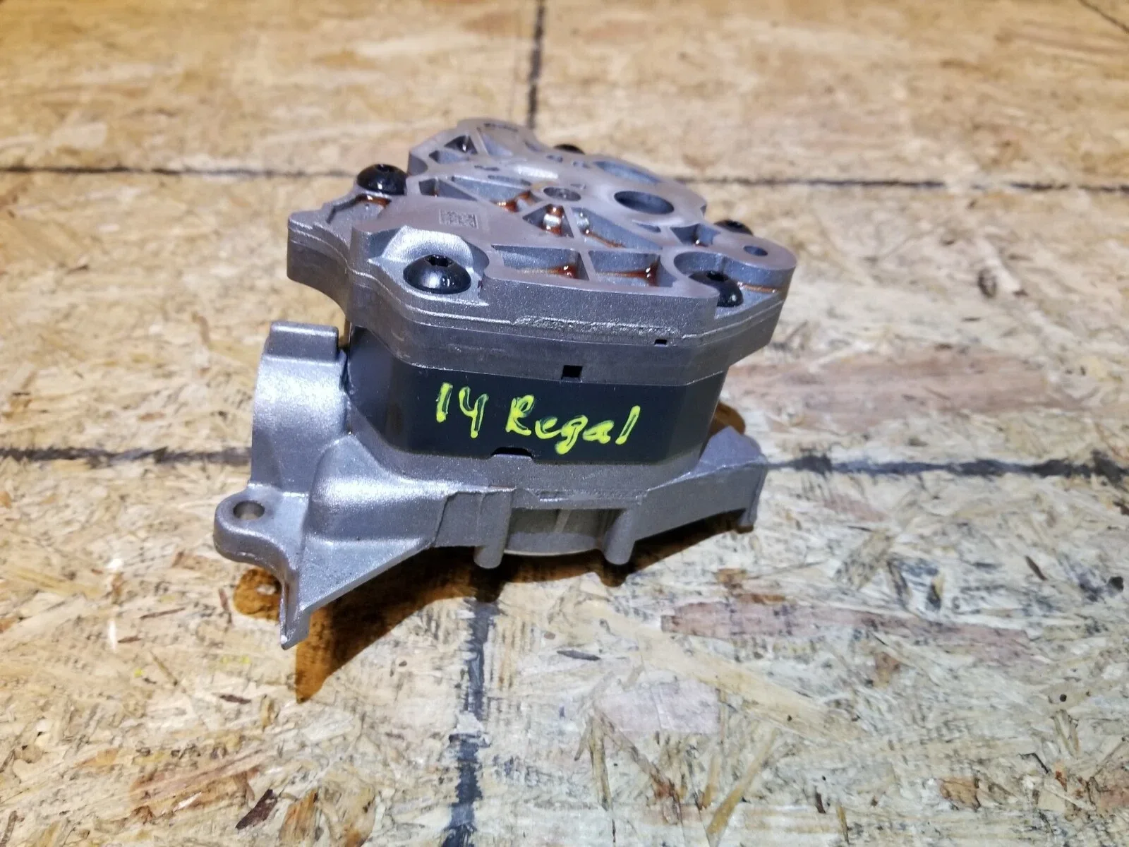 2014 Buick Regal Automatic Transmission Oil Pump GM 24265727 2.0L image 2