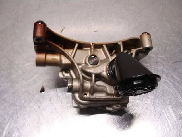 2018-2023 Kia Rio S 1.6L Engine Oil Pump MPN 200309aa00490 image 3