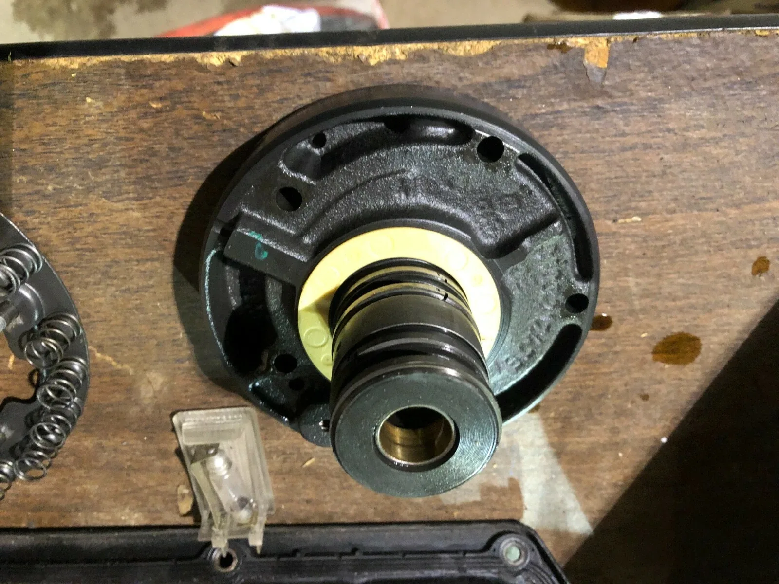 1980-1992 VW Bus/Vanagon Automatic Transmission Oil Pump 010-321-241-A image 3