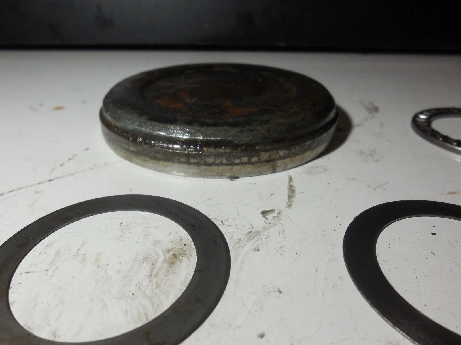 1986-1989 Mercedes-Benz 560SL (R107) Axial Roller Thrust Bearing Washer 722.313 image 2