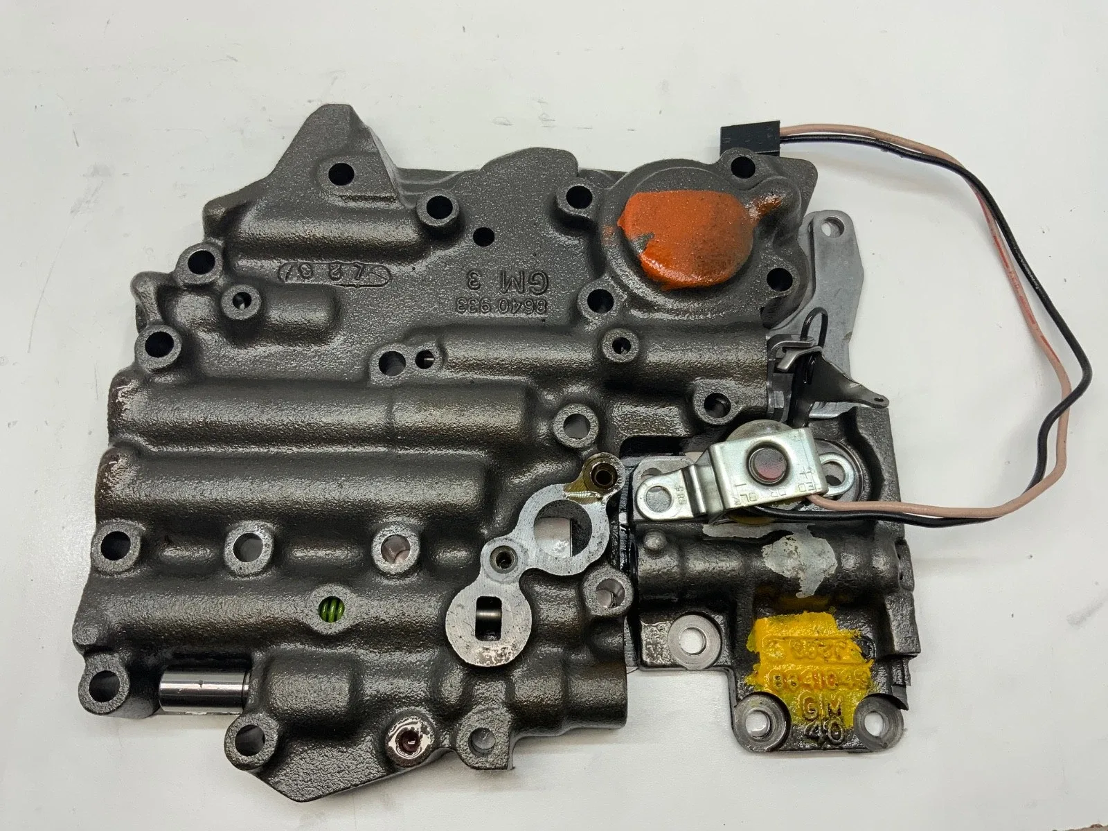 Chevy/Pontiac TH250/250 Turbo Valve Body Lockup 8640933/8641043 image 2