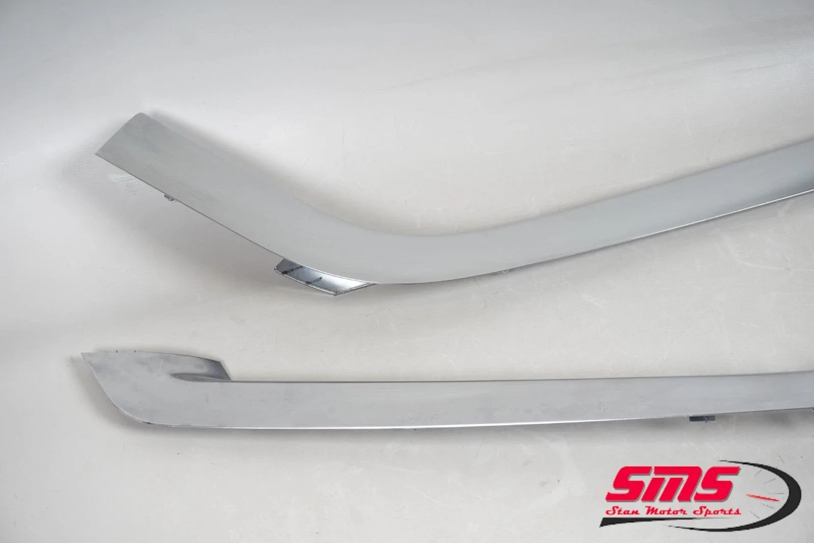 2014-2017 Land Rover Range Rover Sport L494 Front Center Console Side Molding Trim Set LR060169 / LR060156 image 2