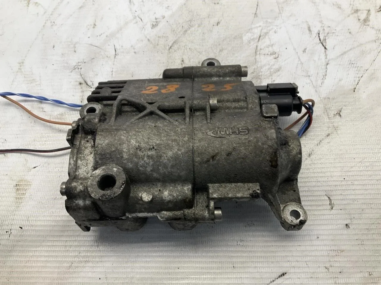 2015-2018 Mercedes-Benz C300 Transmission Oil Pump 413.MB1B15 image 2