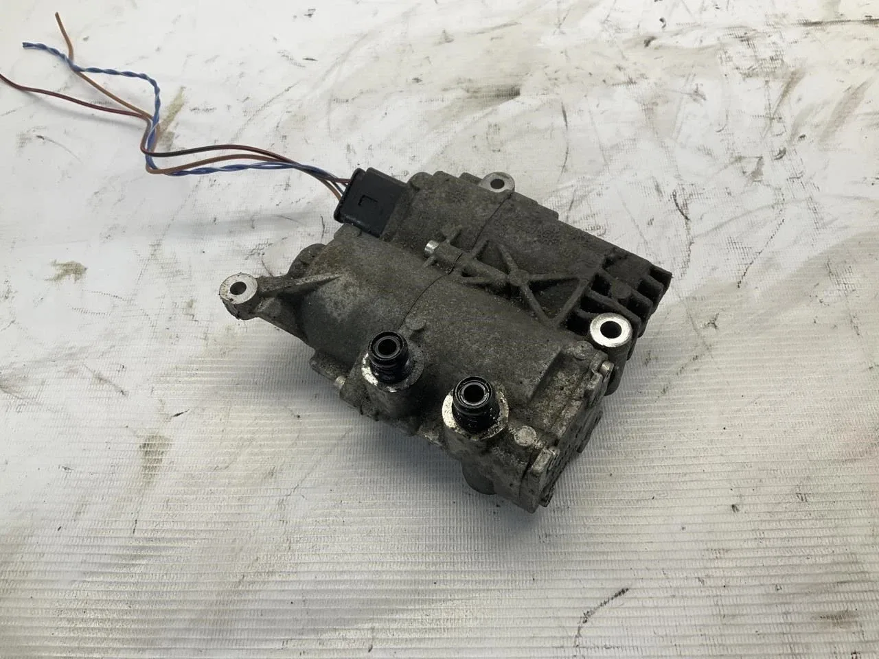 2015-2018 Mercedes-Benz C300 Transmission Oil Pump 413.MB1B15