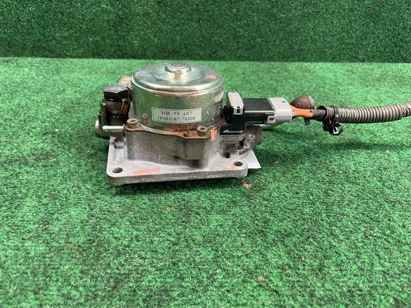 2014-2019 Infiniti Q50 Hybrid Automatic Oil Pump Motor 313C0-3SX0A image 3