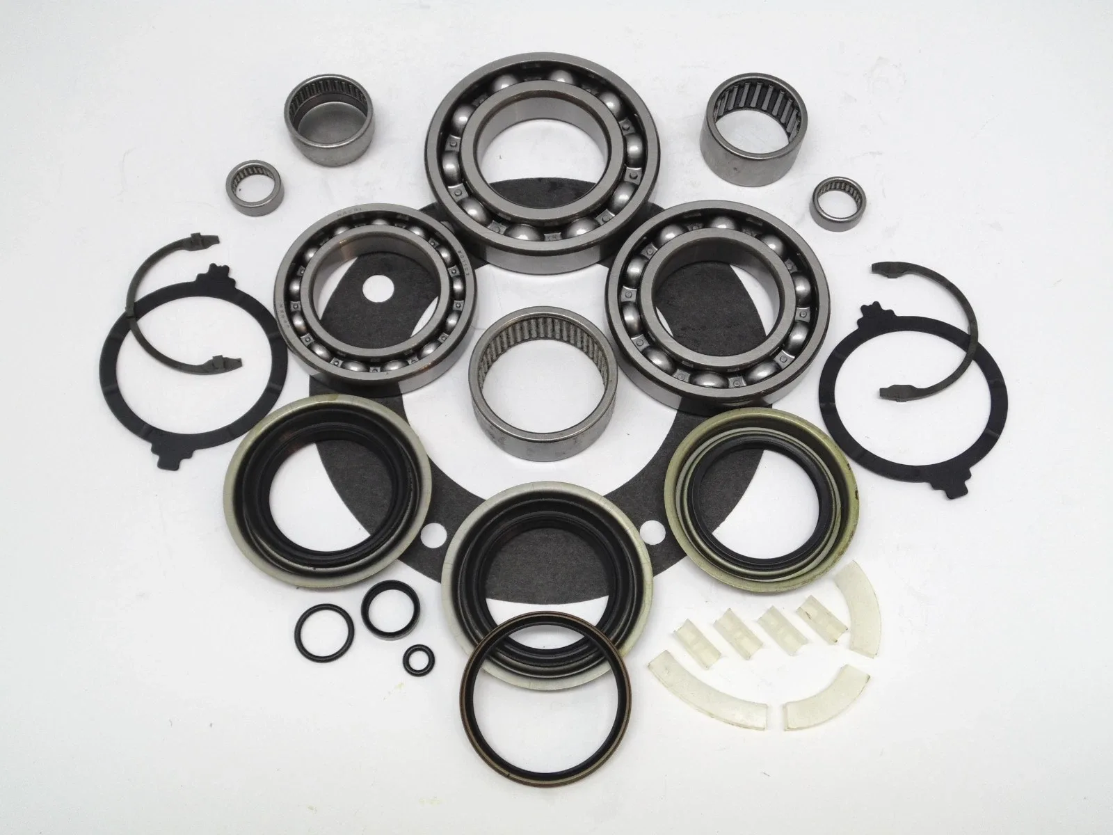 1999-ON Transfer Case Bearing & Seal Kit BK485 for NP271 NP273