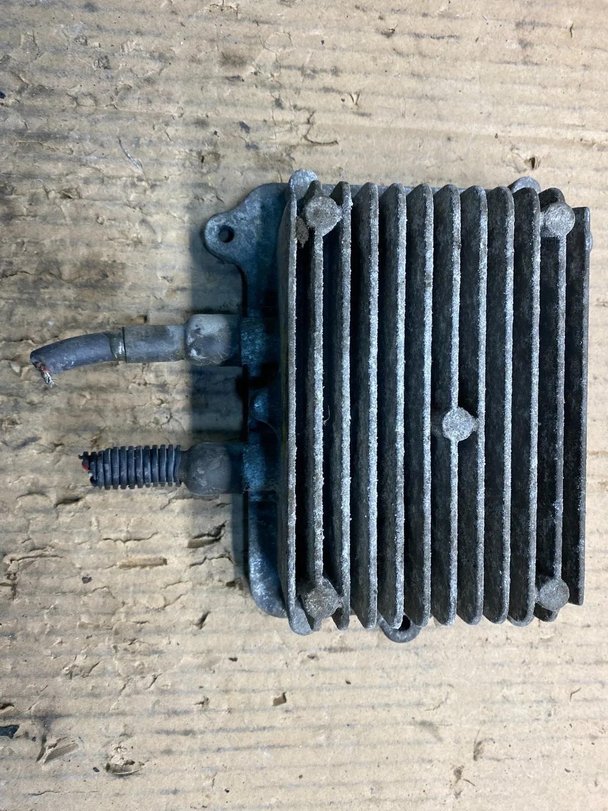 2008 GMC Yukon Hybrid Transmission Oil Pump Control Y1347